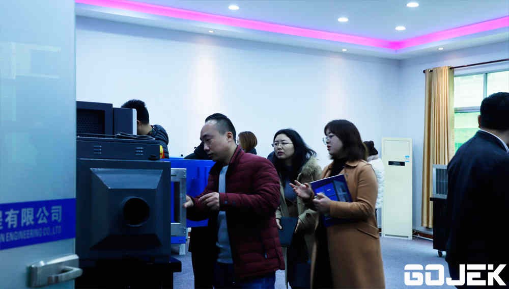 油煙凈化器,靜電油煙凈化器,油煙凈化器價(jià)格,餐飲廚房油煙凈化器,油煙凈化器設(shè)備,深圳油煙凈化器,GOJEK