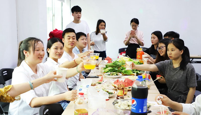 油煙凈化器，油煙凈化設(shè)備，油煙凈化機(jī)