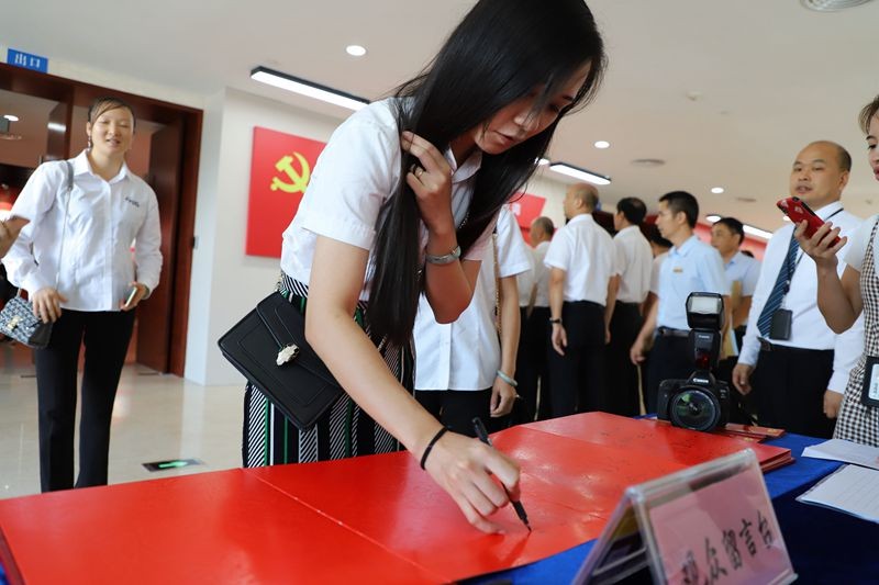 油煙凈化器，油煙凈化設(shè)備，油煙凈化機(jī)