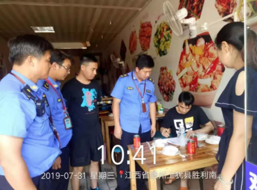 油煙凈化器，油煙凈化設(shè)備，油煙凈化機