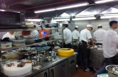 油煙凈化器，油煙凈化設(shè)備，油煙凈化機(jī)