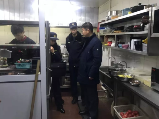 油煙凈化器，油煙凈化設(shè)備，油煙凈化機